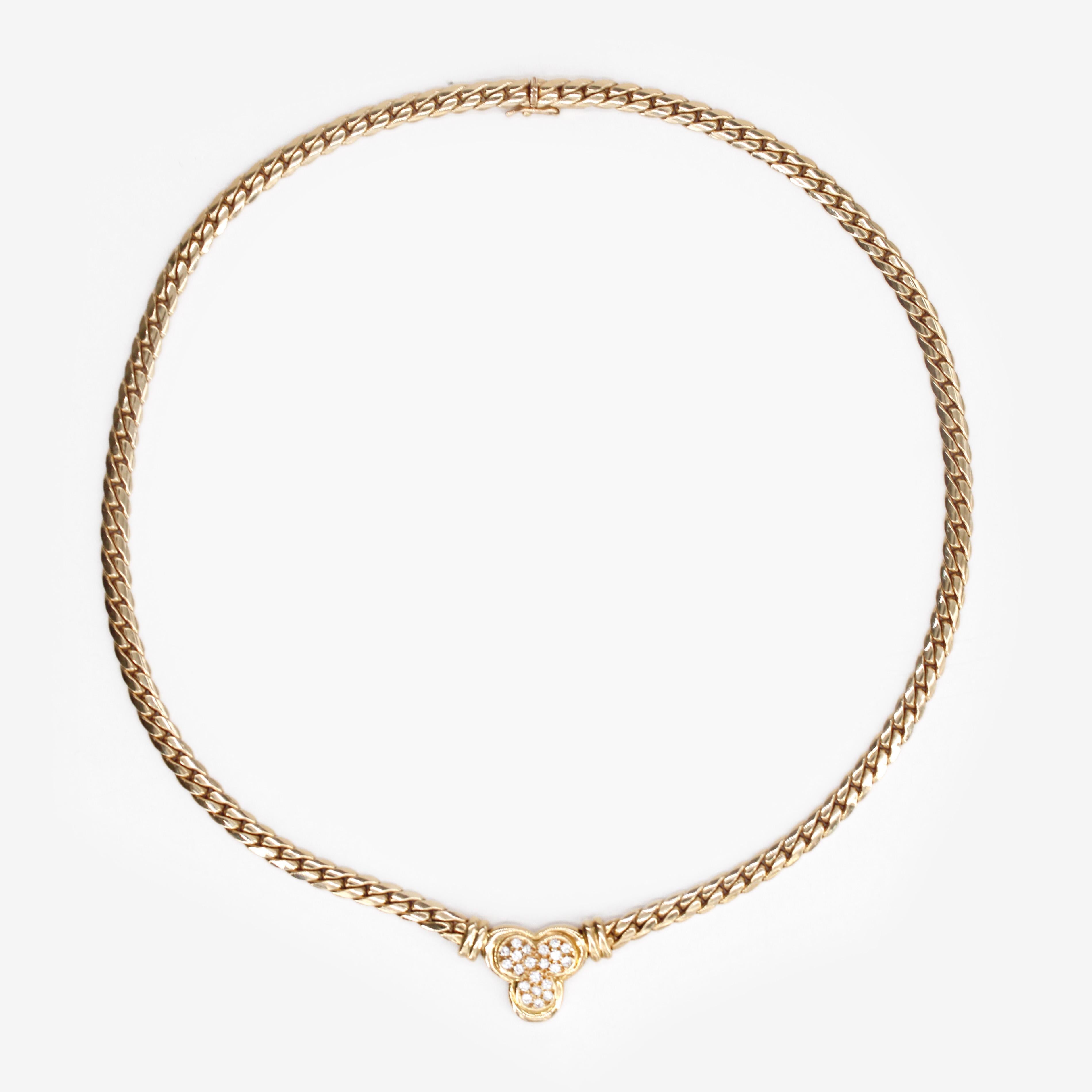 Taille brillant Collier trèfle en or jaune 18 carats avec diamants modernes français en vente