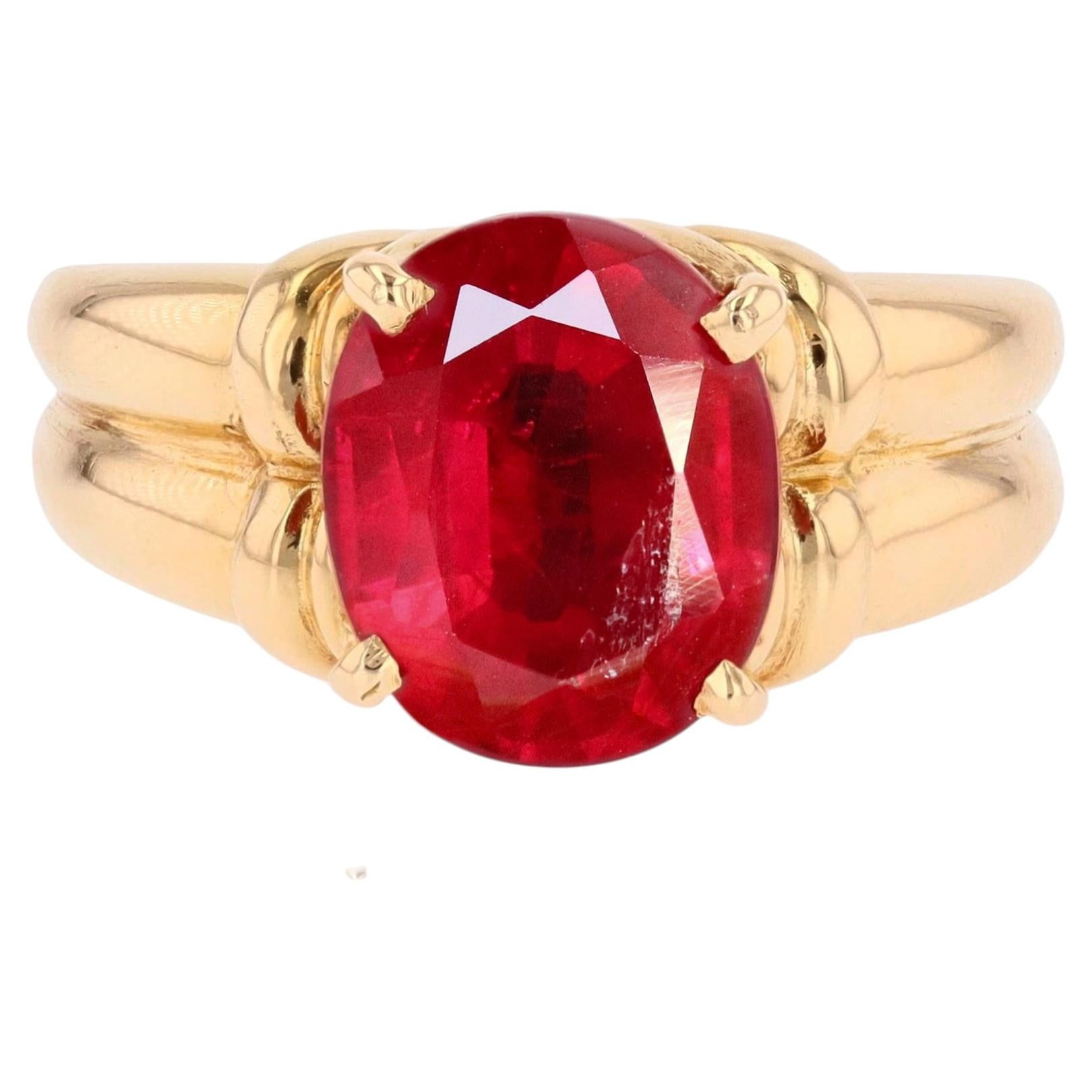 1980s 4.70 carats Ruby 18 Karat Yellow Gold Double Ring