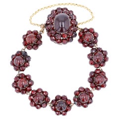 19th Century Garnet 18 Karat Yellow Gold Silver Bracelet