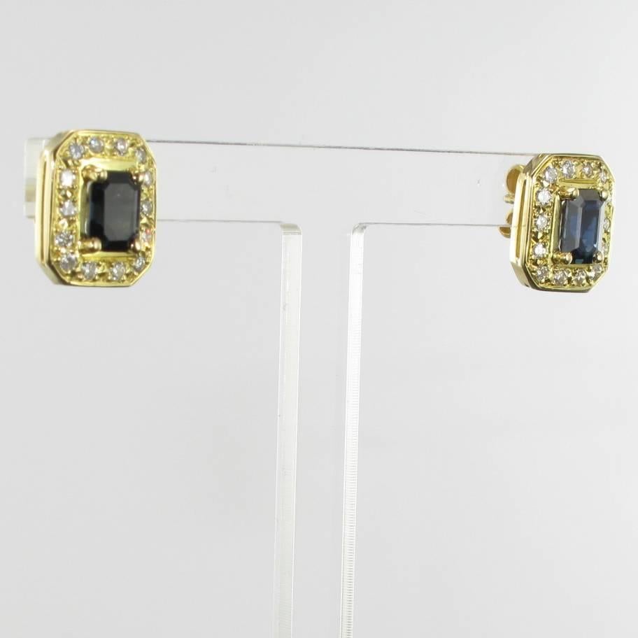 18 Karat Yellow Gold 2.50 Carat Sapphire Diamond Stud Earrings 1