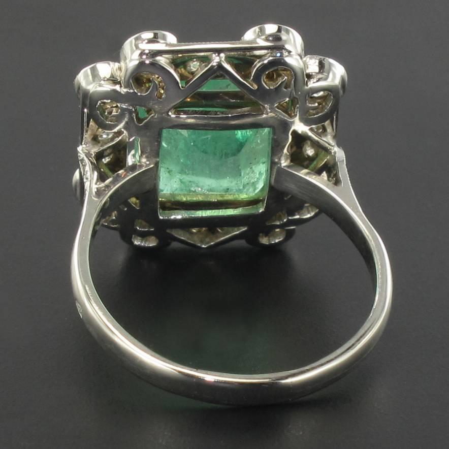 Women's Baume  4.23 Carat Emerald Diamond White Gold Ring