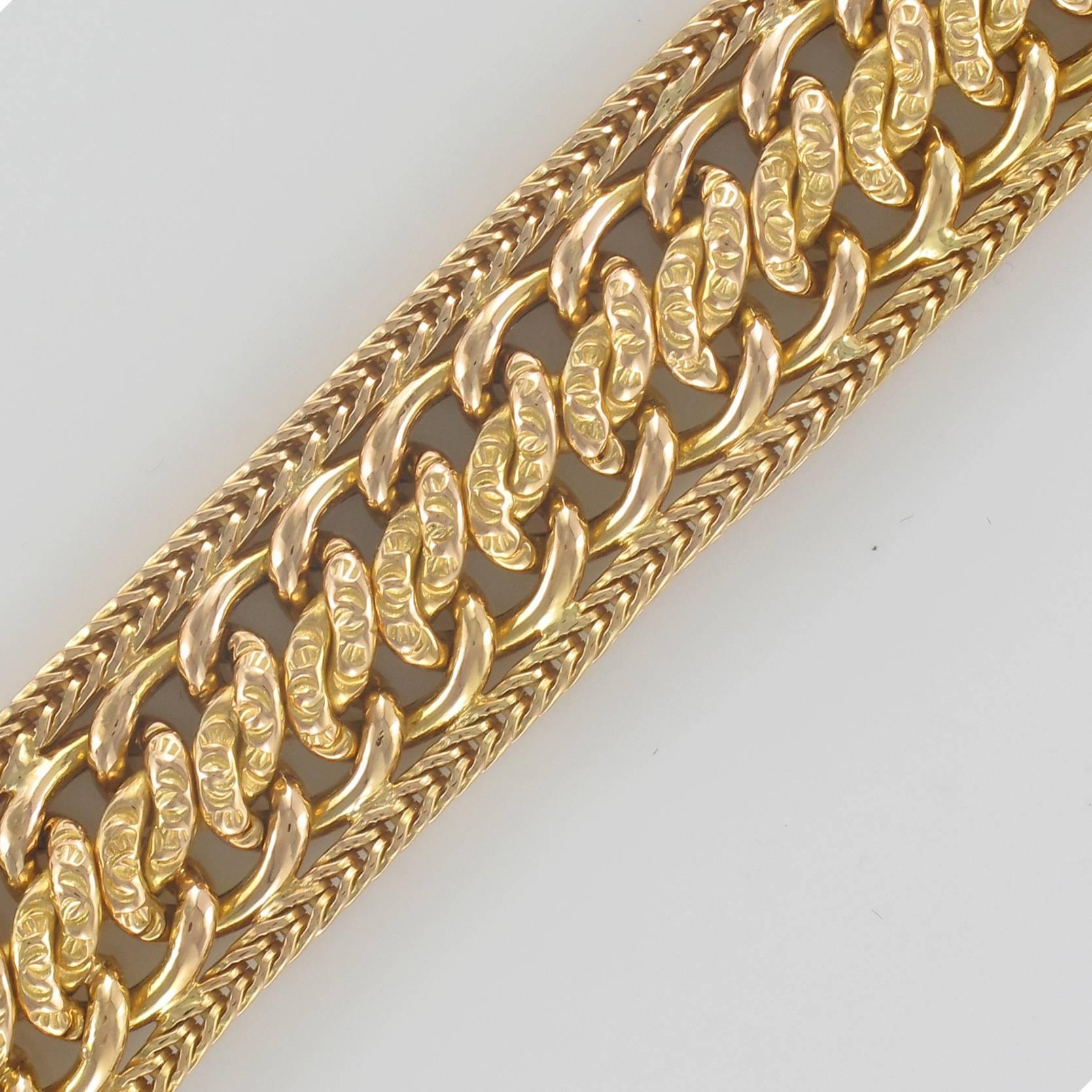 Women's French 1970s 18 Karat Yellow Gold Flexible Bracelet