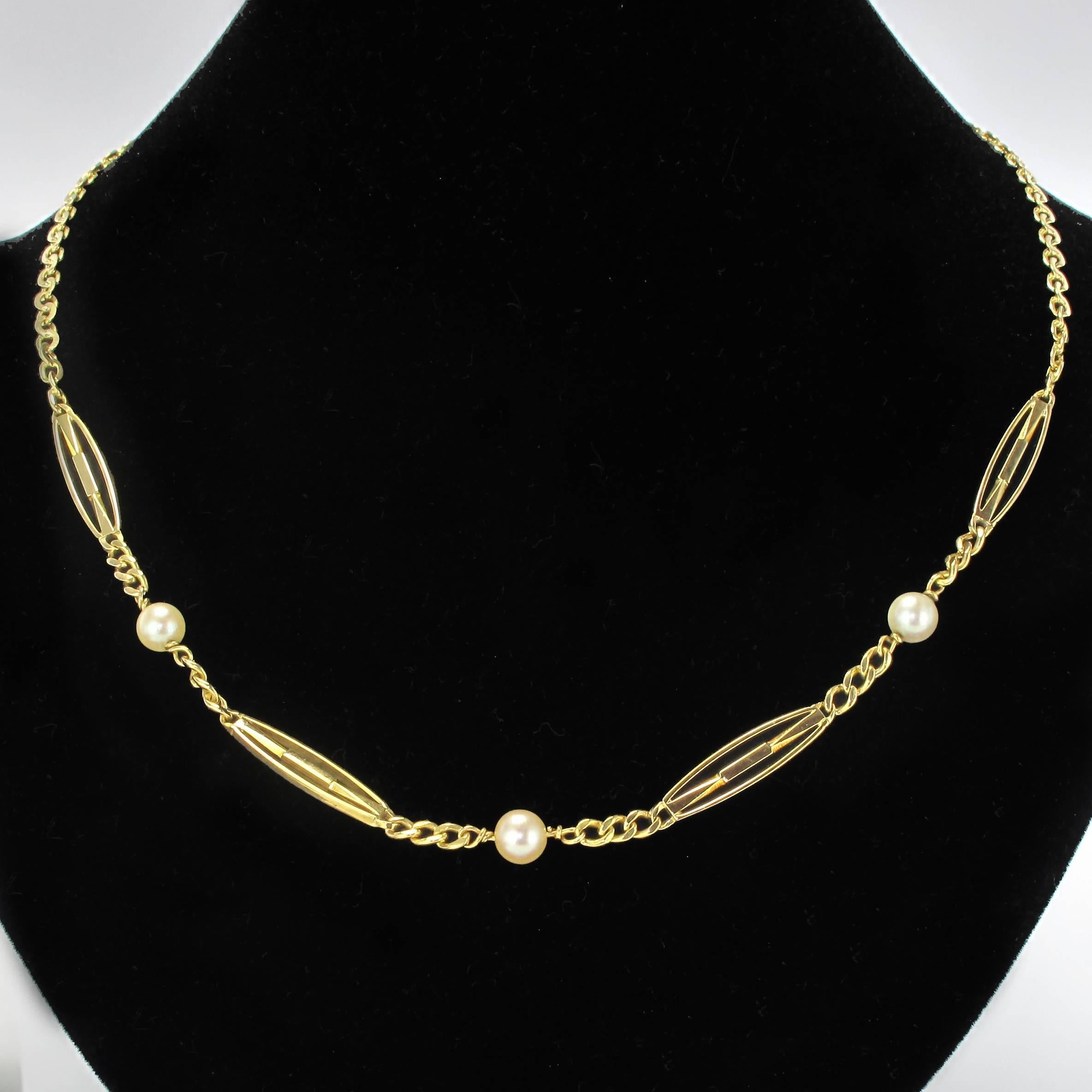 Belle Époque 1900s 18 Karats Yellow Gold Pearls Chain Necklace