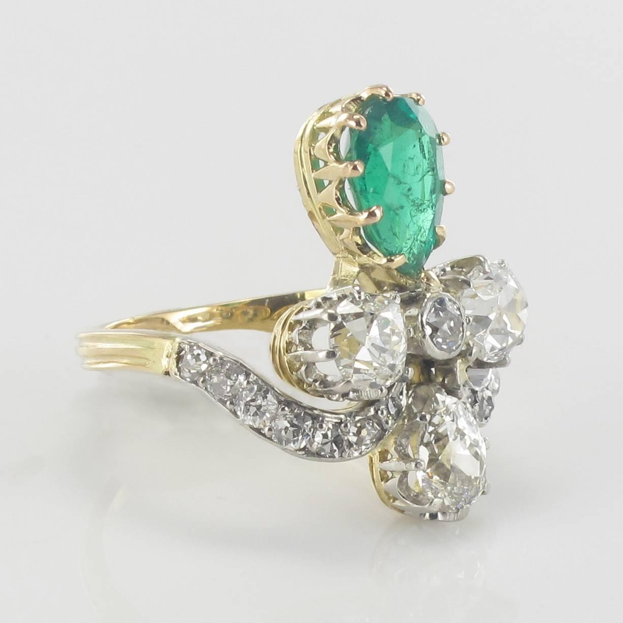 French Napoleon 3 1850s Emerald Diamond Duchess Ring 7