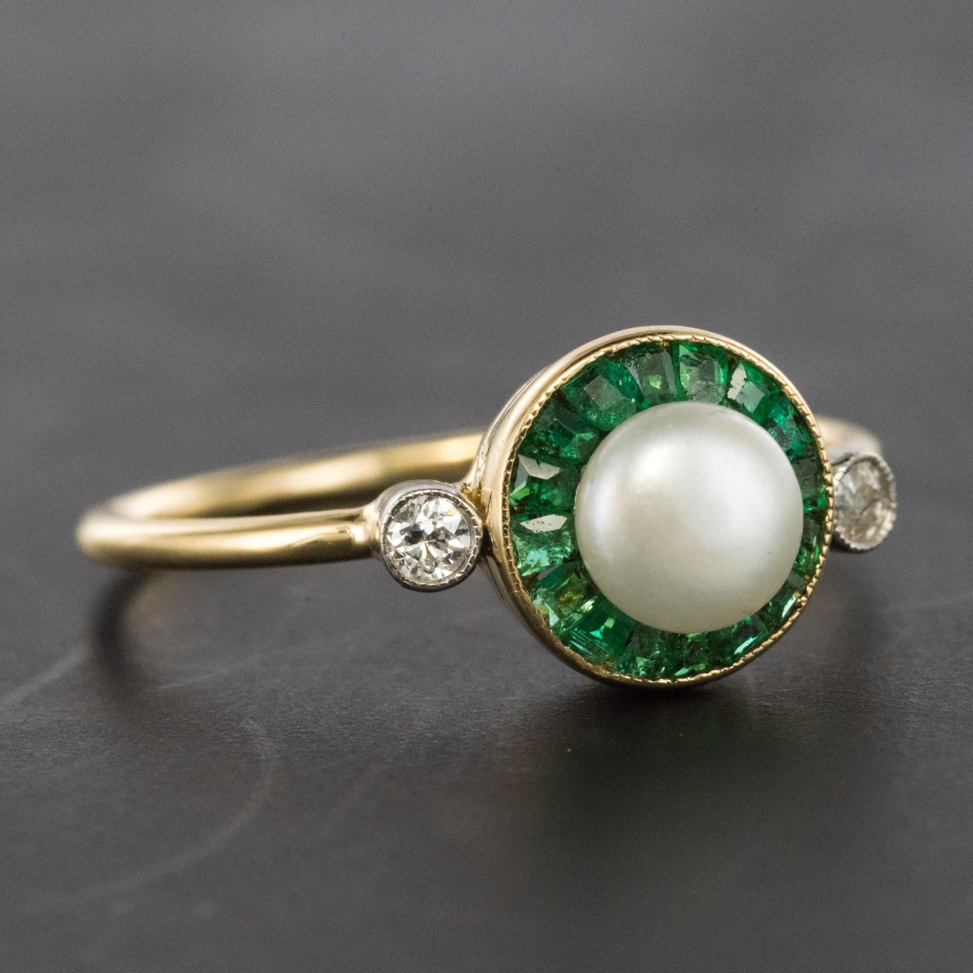 1920s Edwardian Natural Pearl Calibrated Emerald Yellow Gold Ring 1
