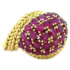 Gazdar, 1960's 18K Yellow Gold and Ruby Bombe Ring