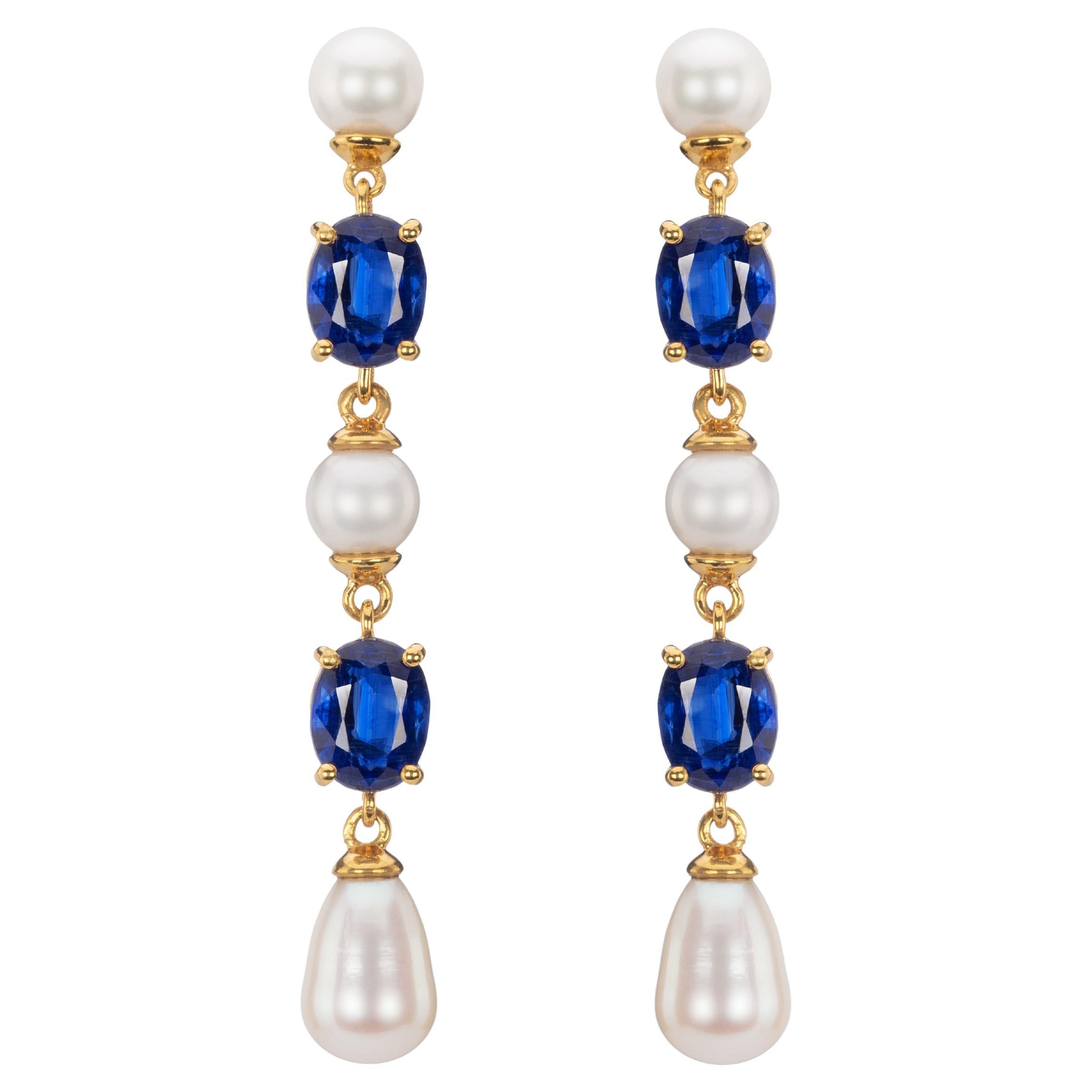 Orecchini a goccia lunghi in kyanite e perle barocche