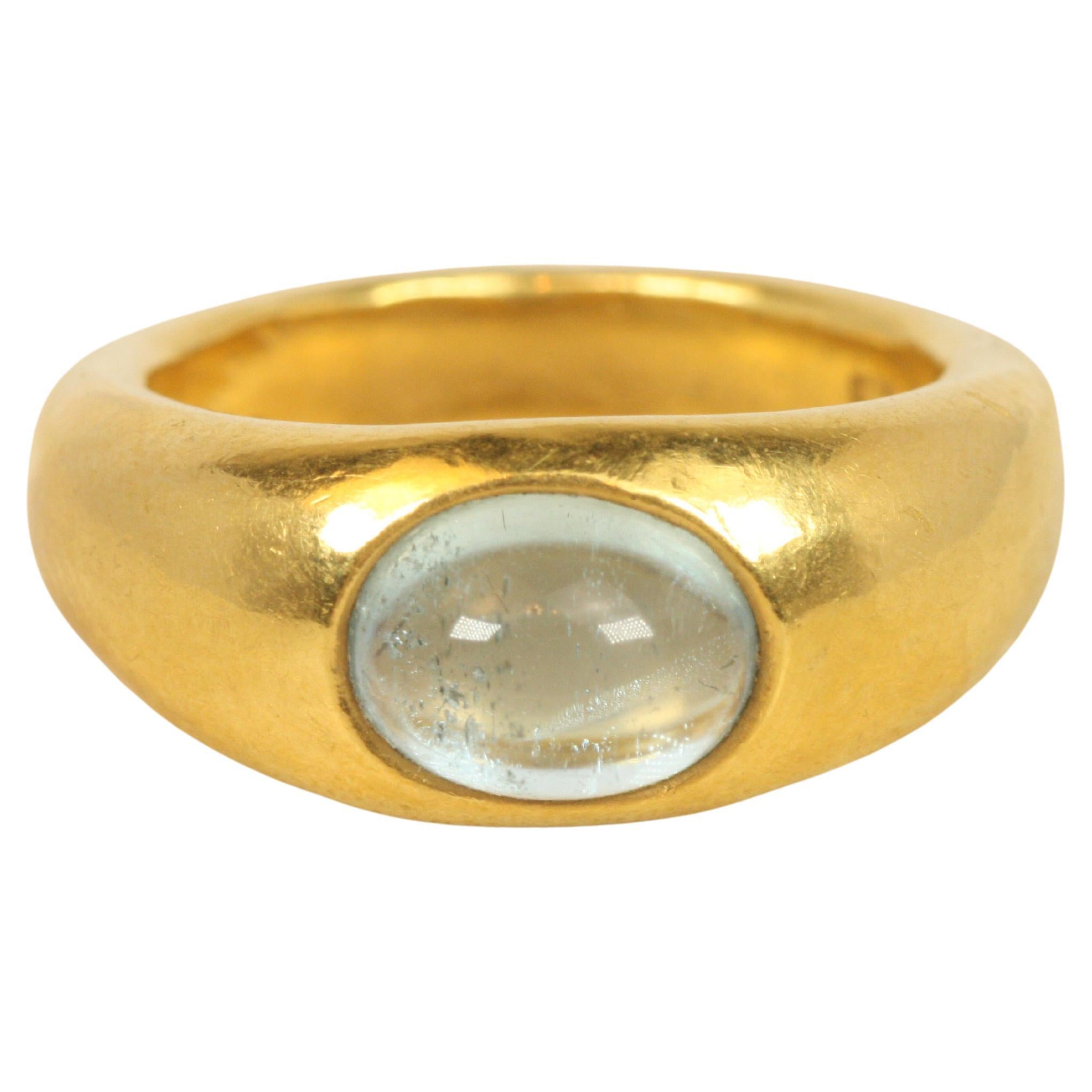 Aquamarine Gypsy Ring – Cabochon Cut in 22K Yellow Gold, Darlene deSedle
