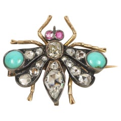 Broche Mosca c.1900 - Mina Antigua y Diamantes talla rosa, Rubíes birmanos, Turquesa