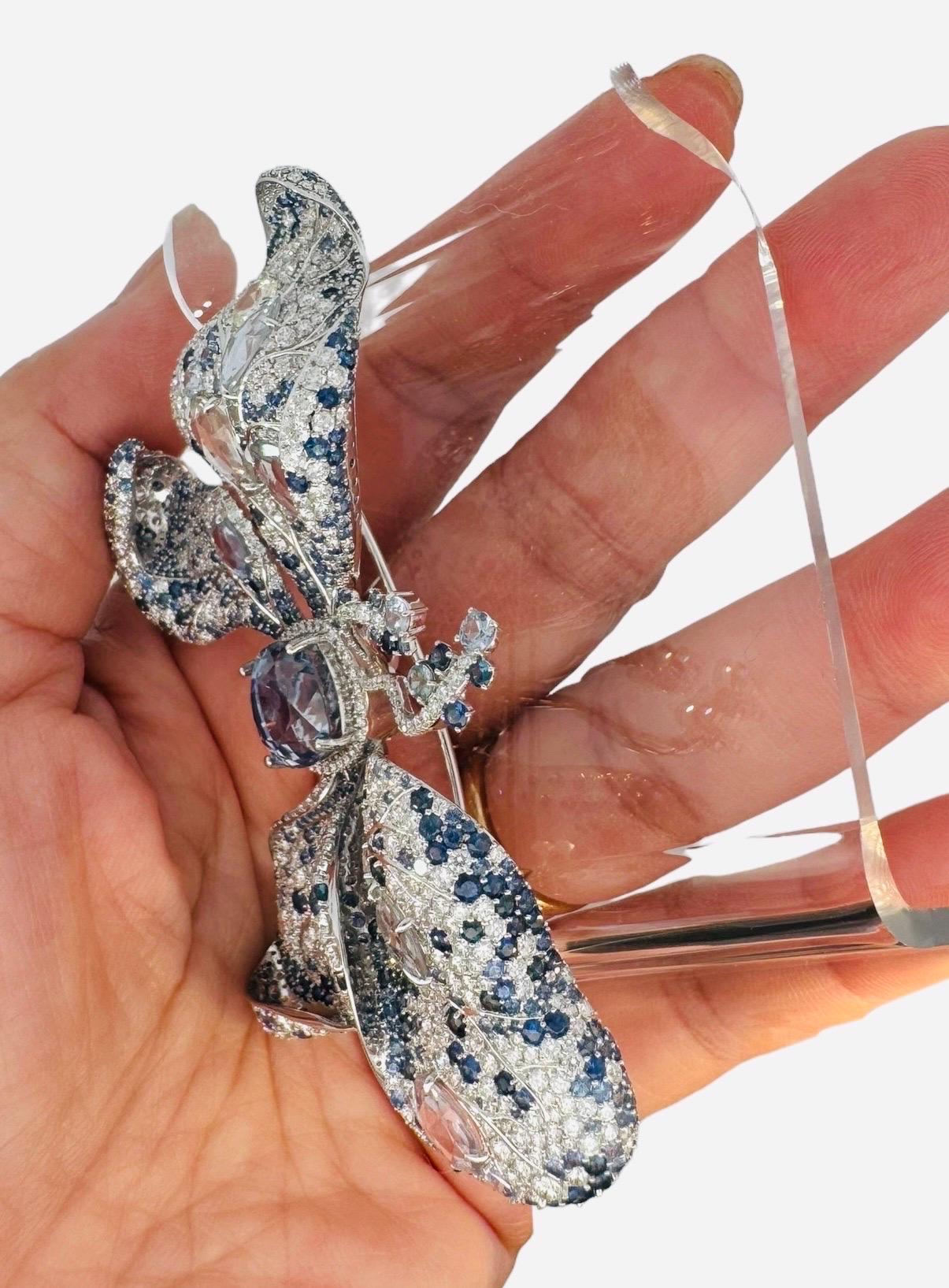 GIA Certified 12.01 Carat Sapphire and Diamond Butterfly Brooch For Sale 8