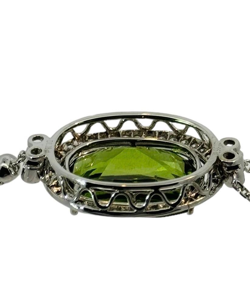 Collar de gota de peridoto y diamantes de 20,55 quilates en venta 7