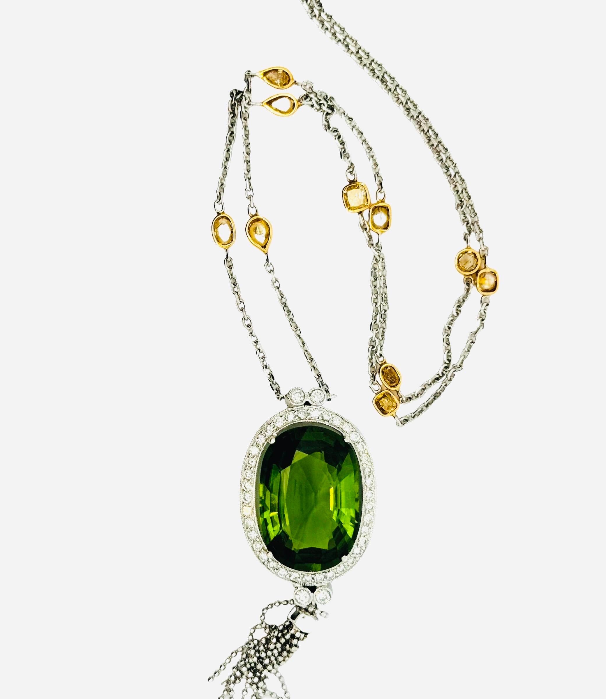 Collar de gota de peridoto y diamantes de 20,55 quilates en venta 8