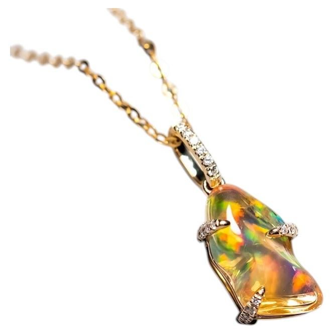Superbe collier pendentif en or jaune 14K avec opale de feu mexicaine et diamants
