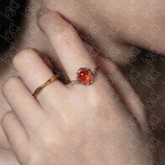 Edler Verlobungsring mit rotem mexikanischem Feueropal und Diamanten, 14 Karat Gelbgold