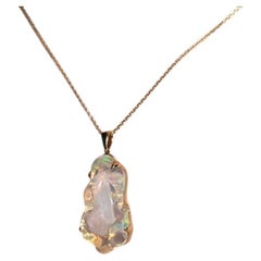 12.81ct Cloud Shape Rainbow Play-of-Color Fire Opal Pendant Necklace 14K