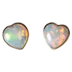 Magnifiques boucles d'oreilles en forme de cœur en opale massive australienne, en or jaune 14 carats