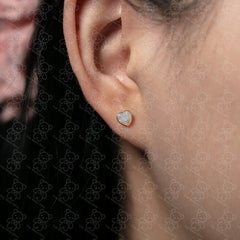 Magnifiques boucles d'oreilles en forme de cœur en opale massive australienne, en or jaune 14 carats