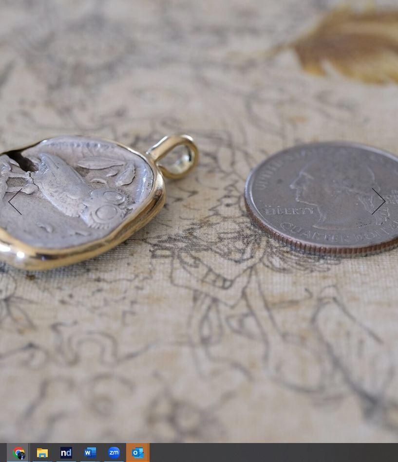 da uomo o donna Civetta e Atena 450 a.C. Atene incastonata a mano in 18k in vendita