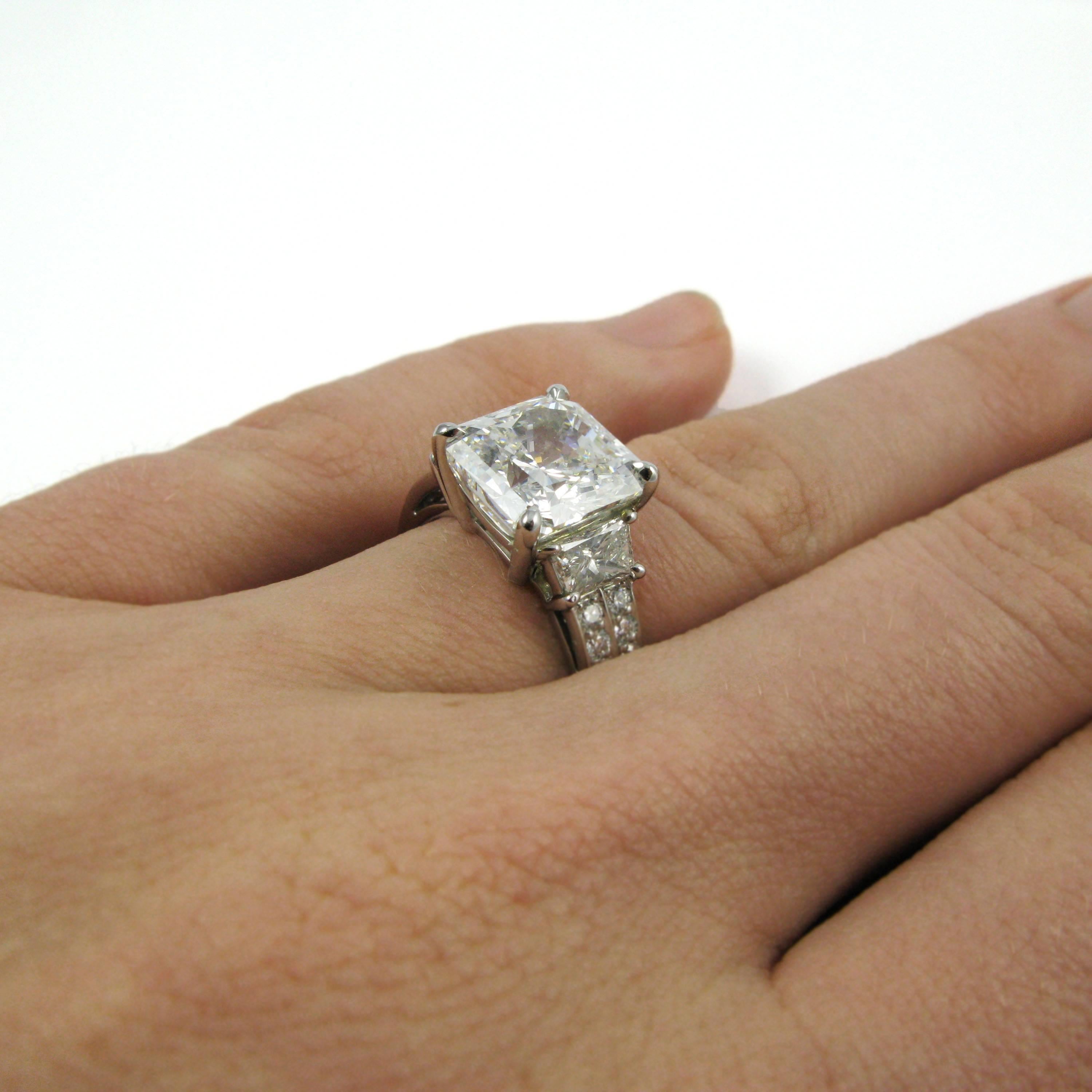 4.63 Carat GIA H VS2 Radiant Cut Diamond Pave Platinum Ring  2