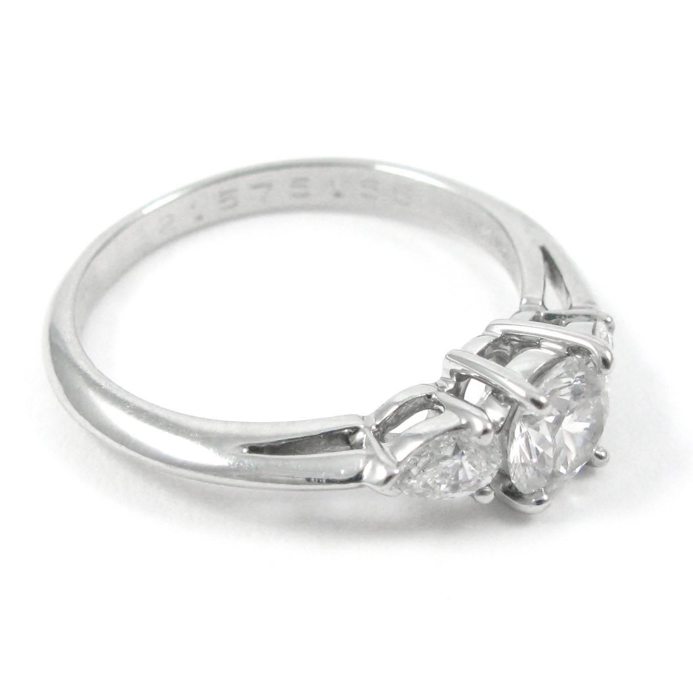 Tiffany & Co Three Stone  Diamond Platinum Ring In New Condition In New York, NY