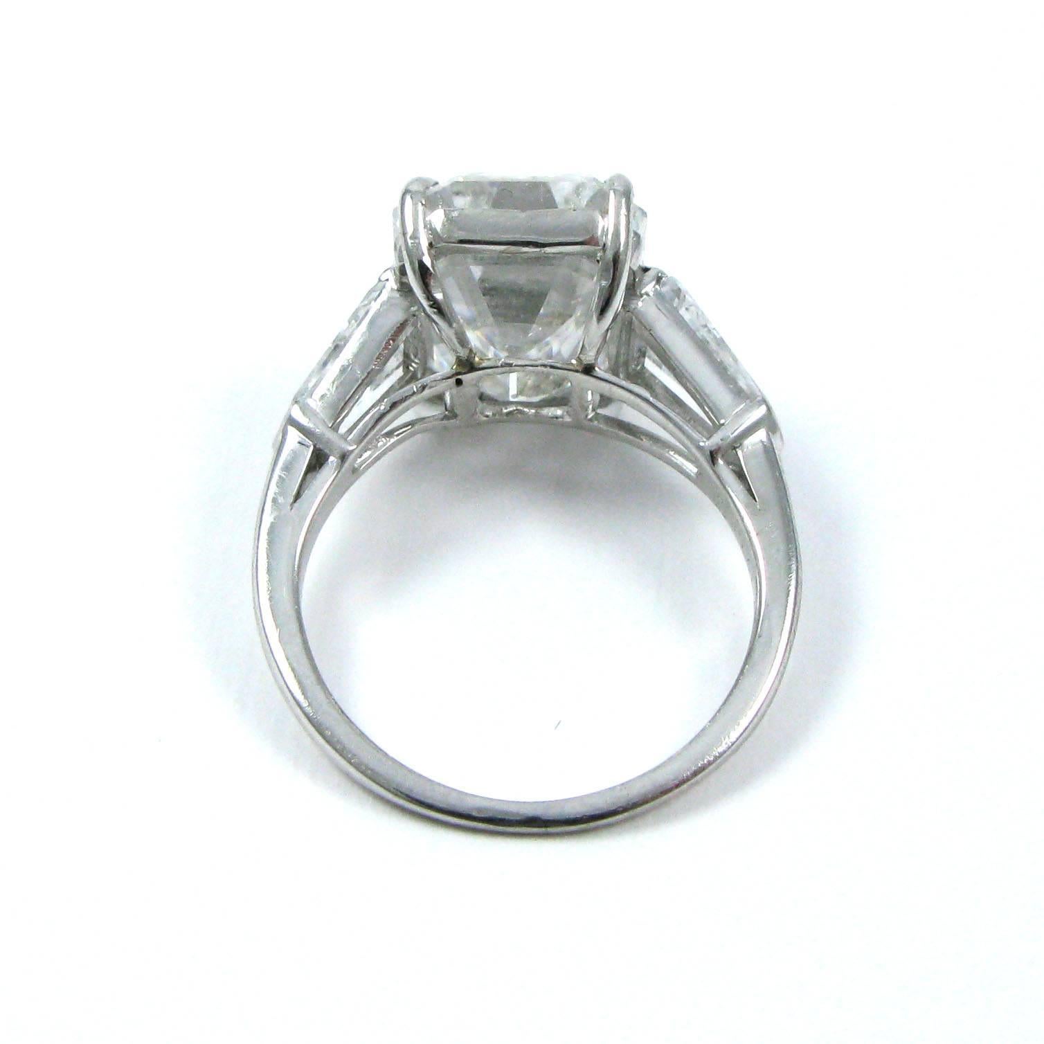Harry Winston 6.36 Carat E VS1 GIA Certified Emerald Cut Diamond Platinum Ring In Excellent Condition In New York, NY