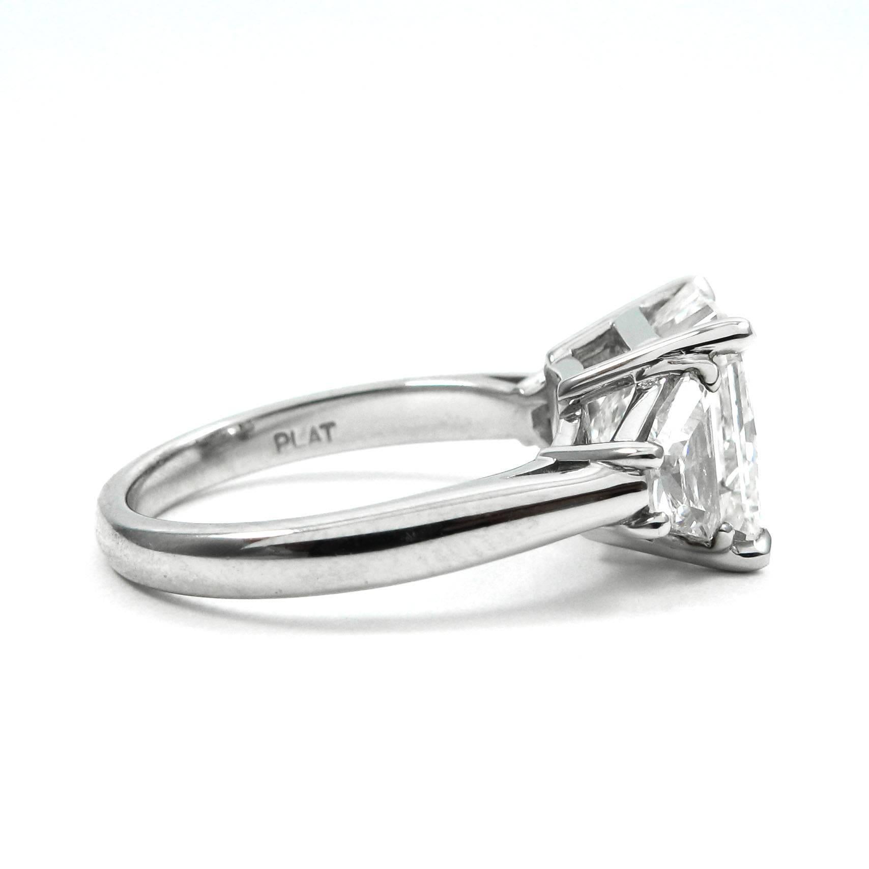Women's or Men's GIA Report 4.10 Carat Total Radiant Cut Diamond Platinum Ring