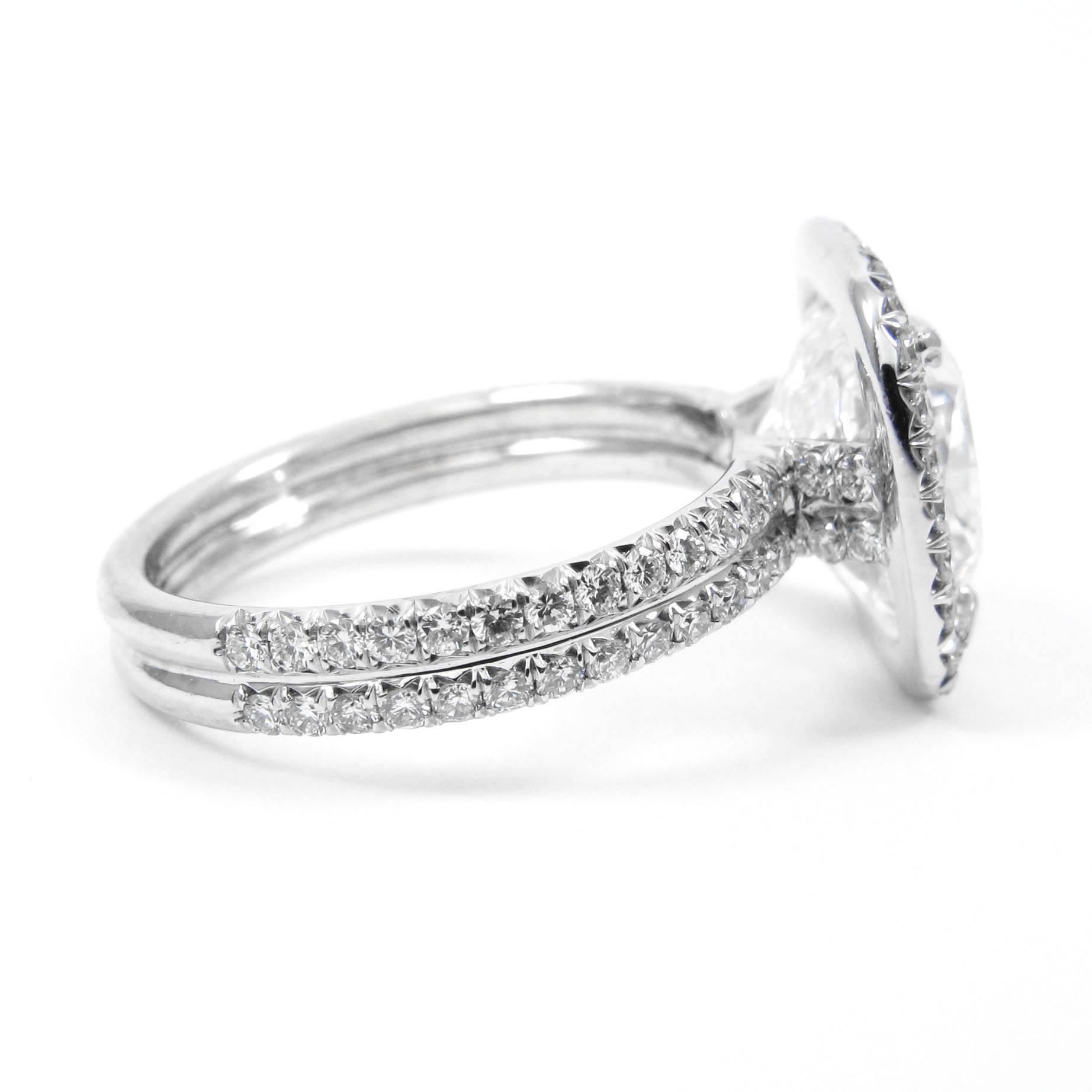 GIA Certified 4.54 Carat Cushion G VS2 Diamond Platinum Pave Halo Ring In New Condition In New York, NY