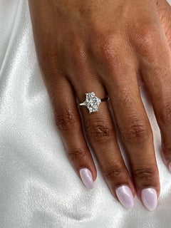 J. Birnbach 2.50 carat GIA GSI1 Elongated Cushion Cut Diamond Three Stone Ring