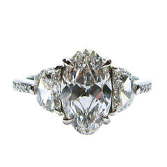 1.55Ct E SI2 Oval Diamond Ring