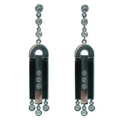 Round Brilliant Diamond & Onyx Dangle Earrings 11
