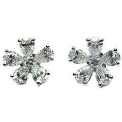 Flower Design Diamond Earrings 10