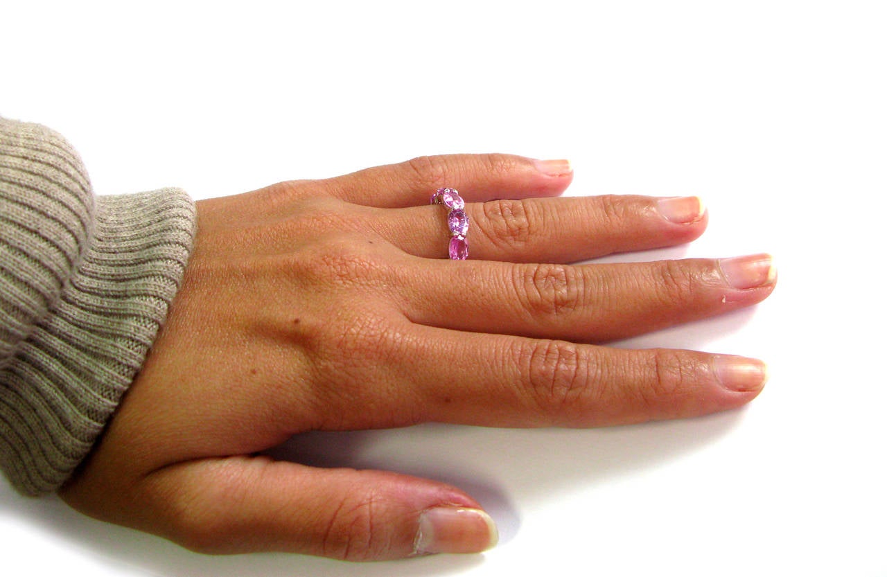 Pink Sapphire Platinum Band Ring For Sale 1