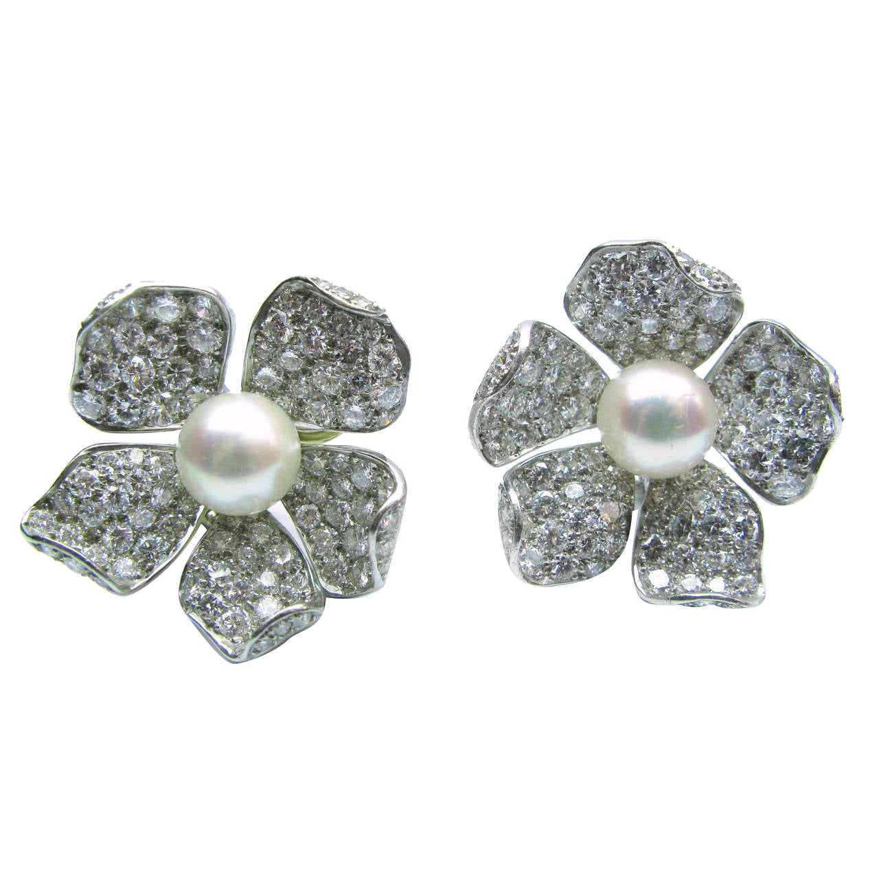 Pearl Diamond Platinum Flower Motif Ear Clips