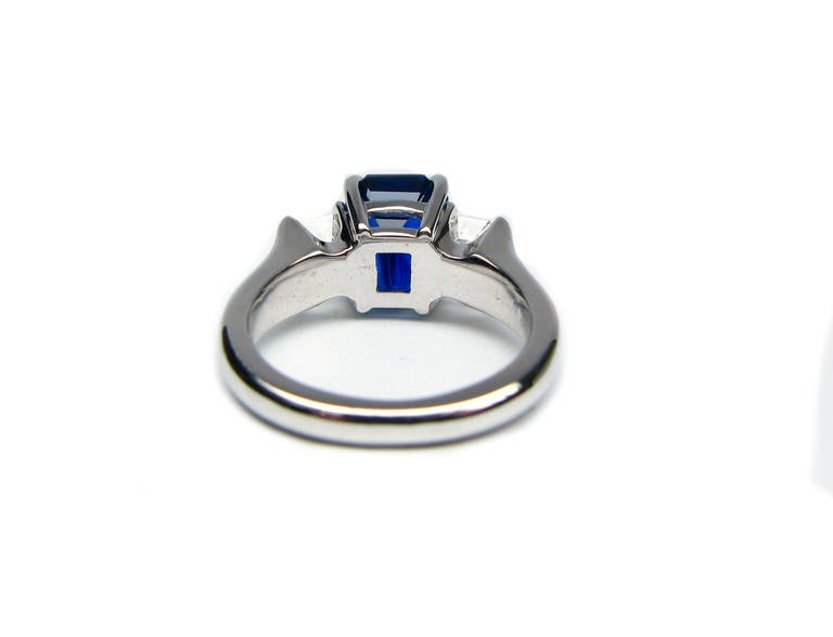 J. Birnbach 3.93 carat Blue Sapphire and Emerald Cut Diamond Three Stone Ring In New Condition For Sale In New York, NY