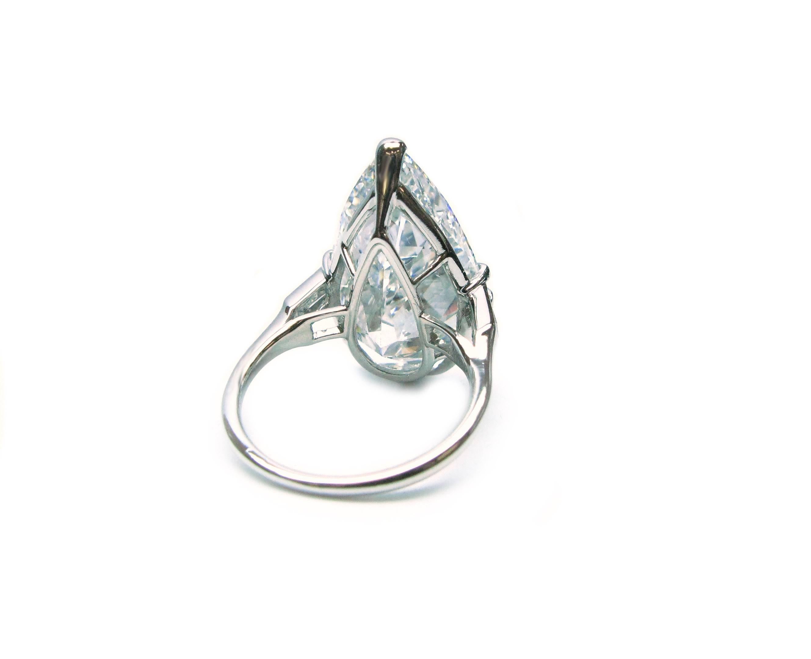 Cartier GIA Cert 10::02 Karat Birnenförmiger Diamant Platin Ring Damen