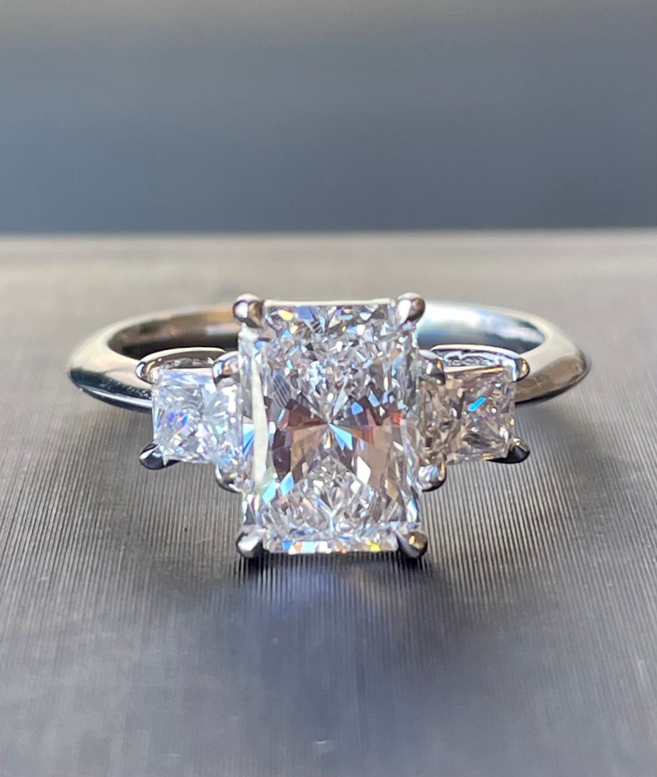 Women's J. Birnbach 1.70 carat GIA FVVS1 Radiant Cut Diamond Three Stone Engagement Ring For Sale