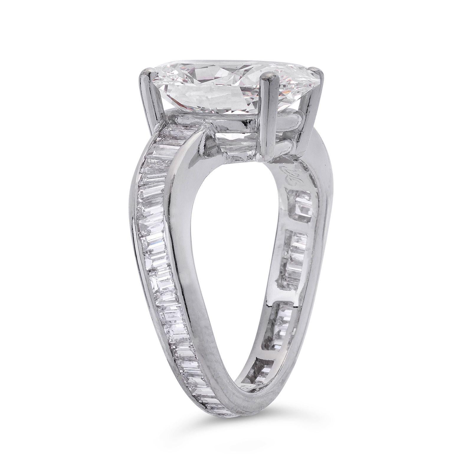 Contemporain J. Birnbach Bague bypass à diamant ovale de 3,64 carats E VVS1 certifiée GIA en vente