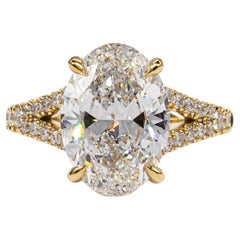Bague pavée en or 18 carats à tige fendue, sertie d'un diamant ovale J. Birnbach certifié GIA de 3,01 carats, couleur D, pureté SI1