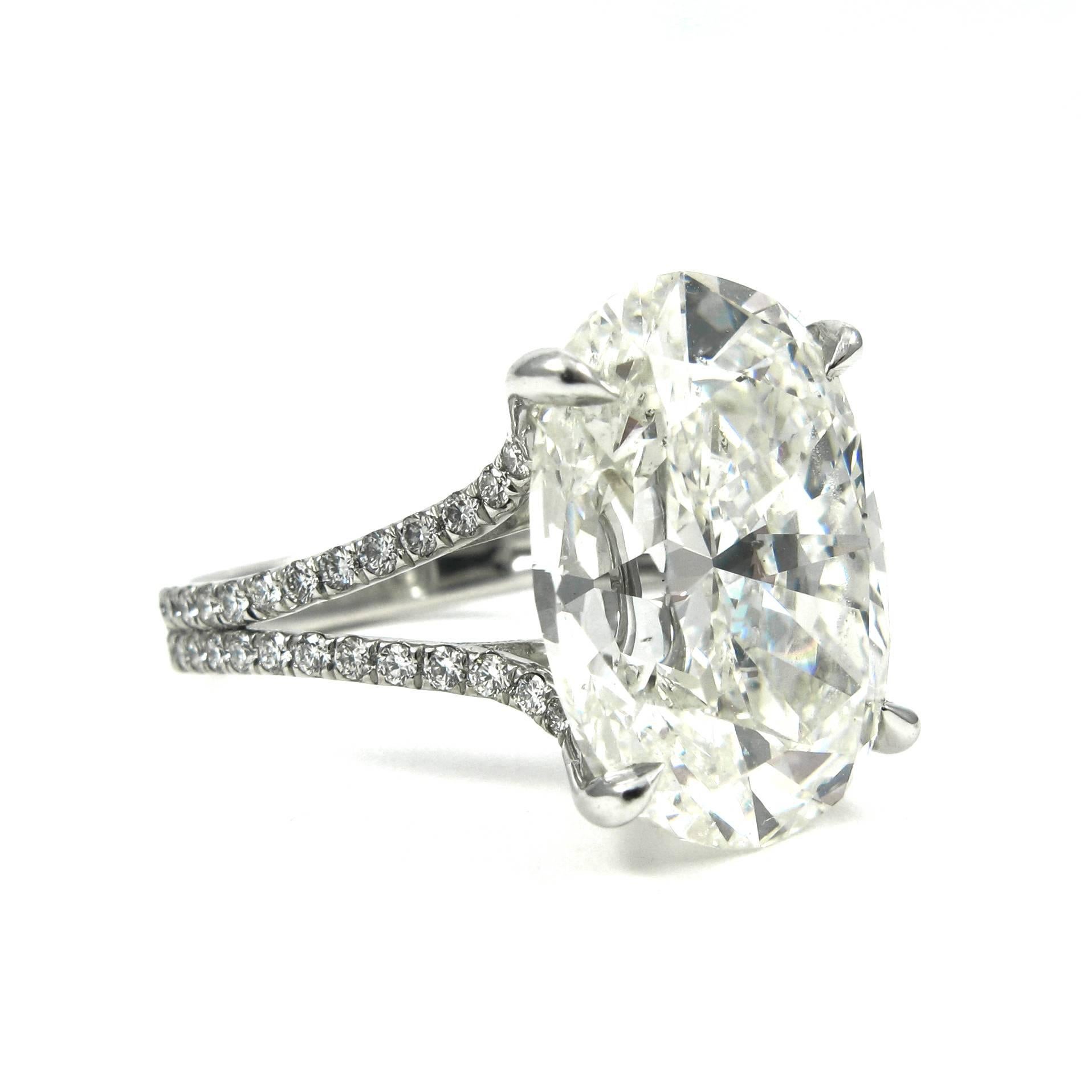 oval diamond split shank
