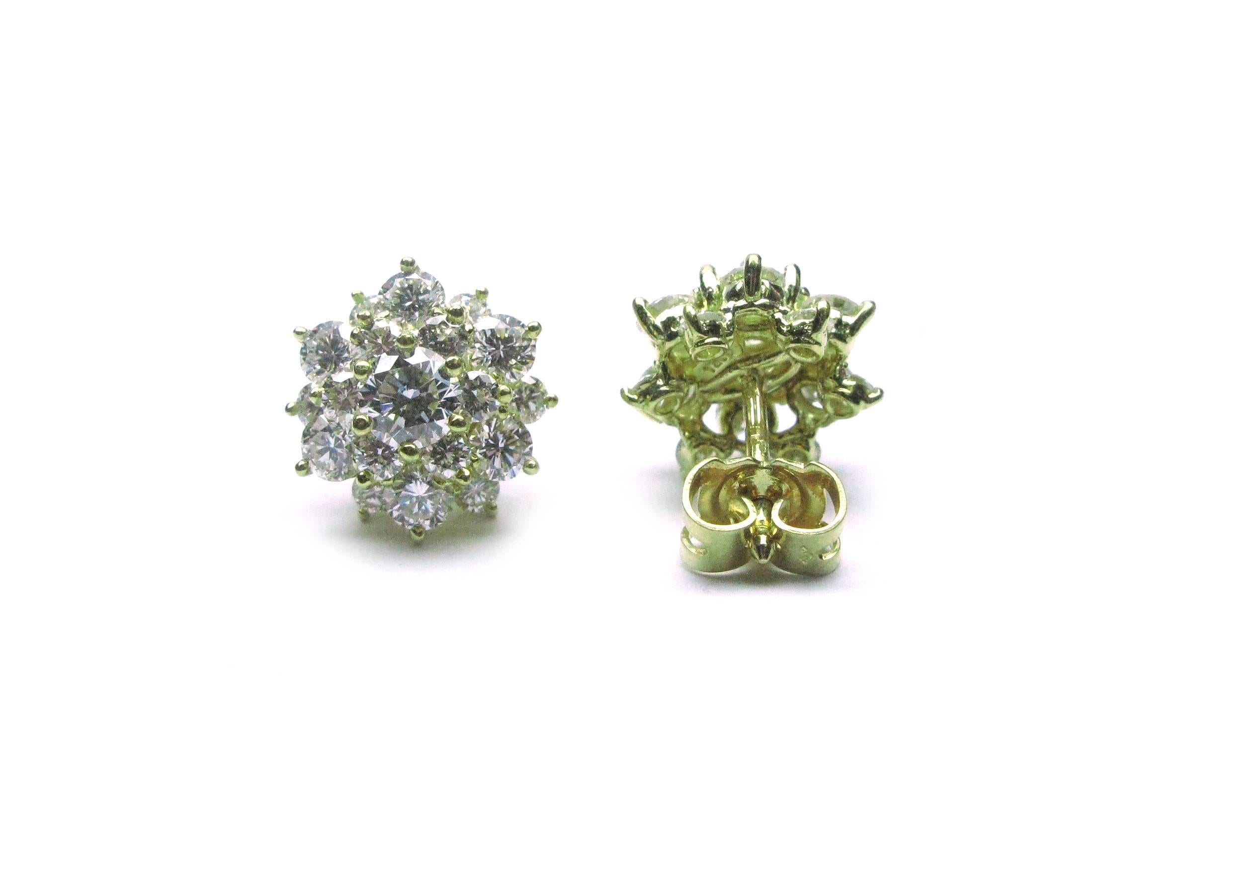 Women's Tiffany & Co. Diamond gold Flower Stud earrings