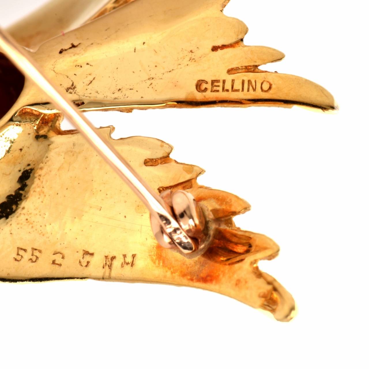Cellino Ruby Textured Gold Bird Brooch 1