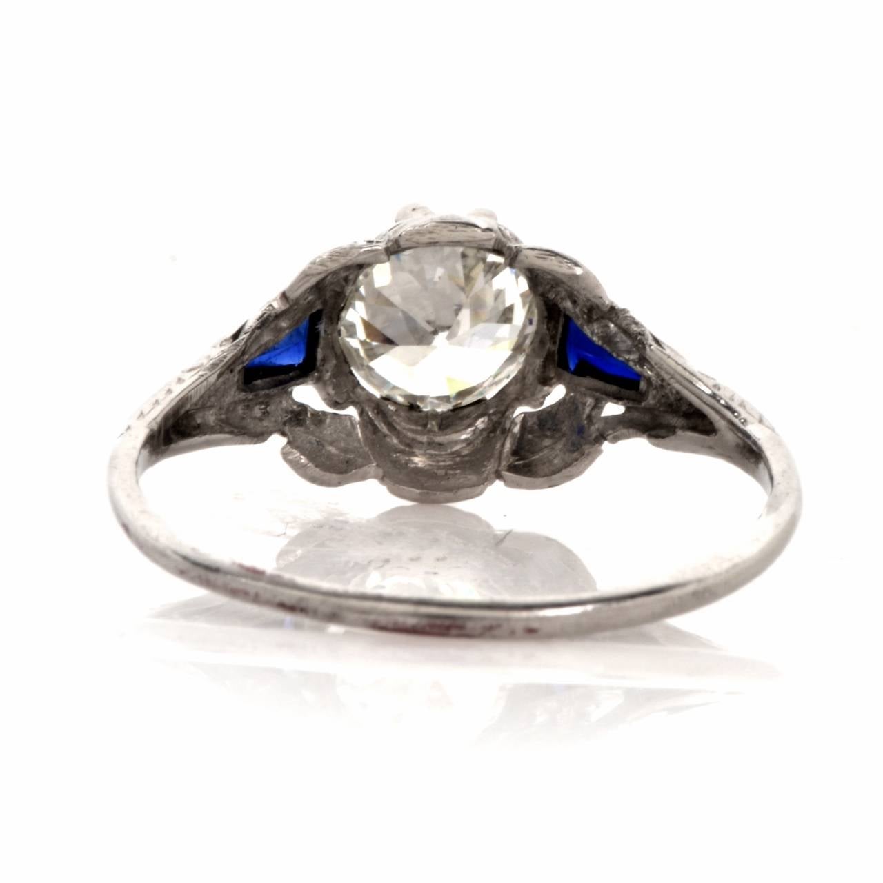 1930s Sapphire Diamond Platinum Engagement Ring In Excellent Condition In Miami, FL