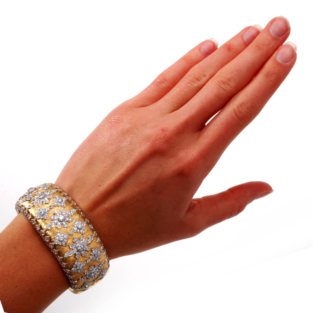 Diamond Gold Snowflake Bangle Bracelet 4