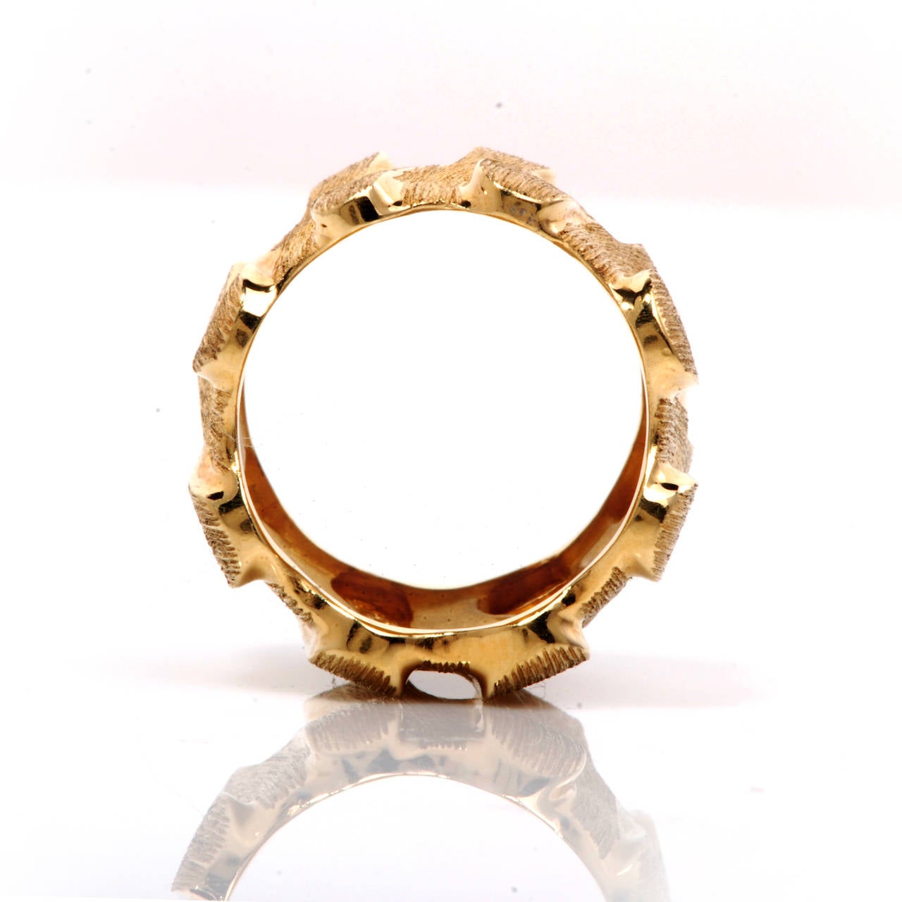 Henry Dunay Saby Gold Textured Band Ring In Excellent Condition In Miami, FL