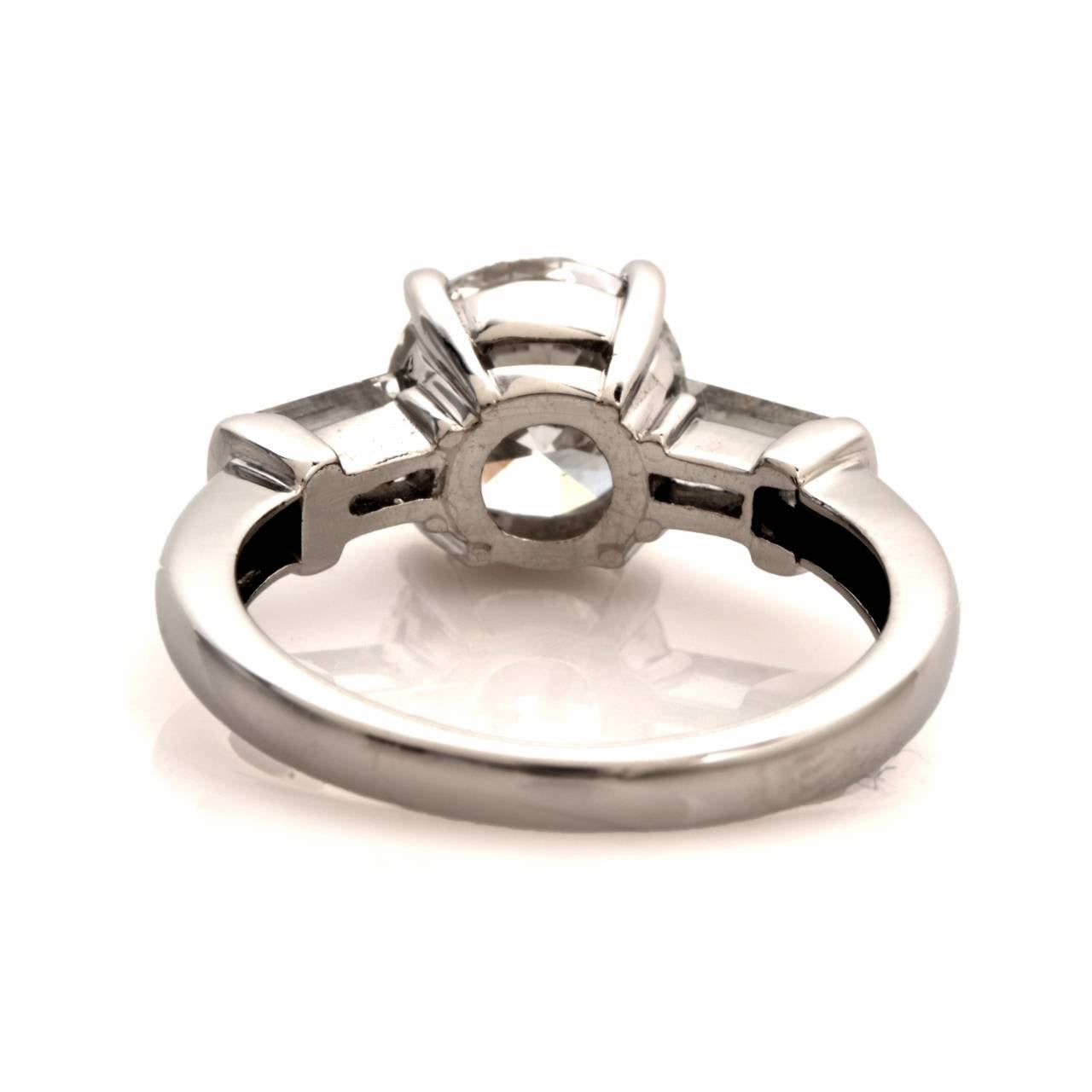 Women's Brilliant-Cut Diamond Engagement Ring