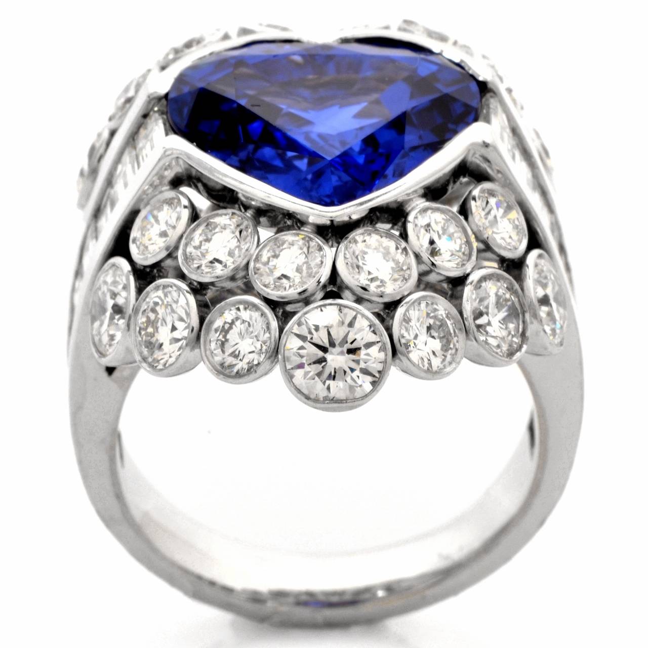 Heart Shaped Blue Sapphire GIA Certified Diamond Gold Cocktail Ring 2