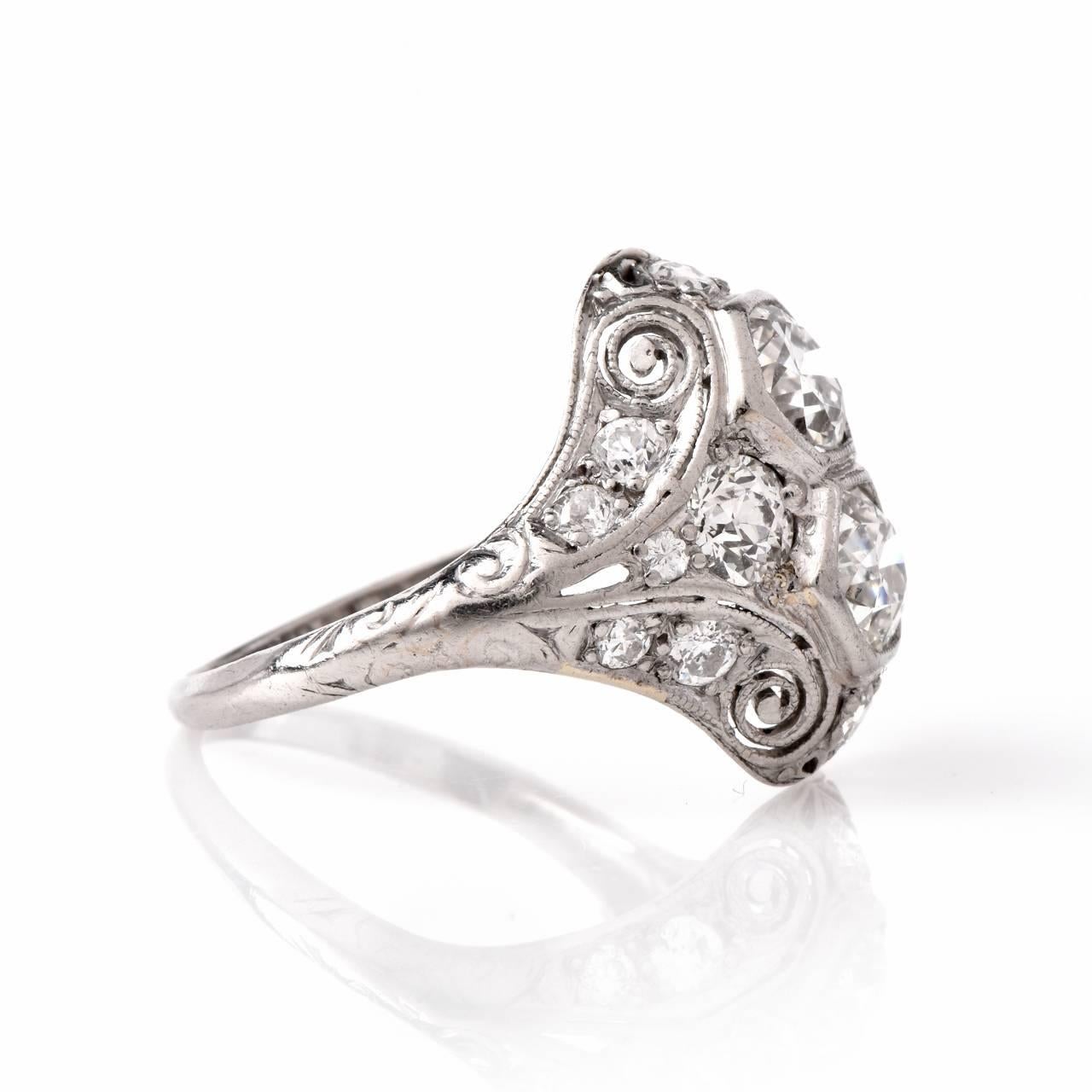Antique Art Deco  Diamond Platinum Filigree  Engagement Ring 1