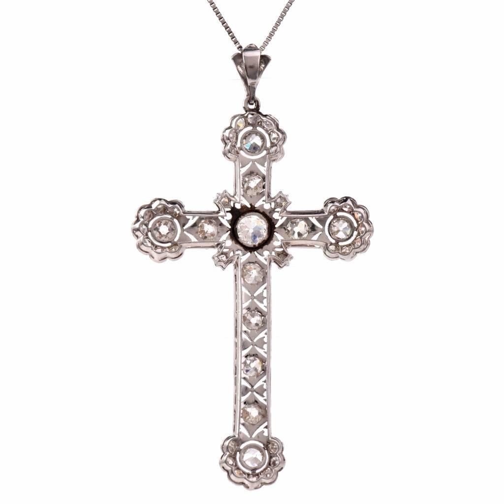 Antique Art Deco Diamond Platinum Cross Pendant In Excellent Condition In Miami, FL