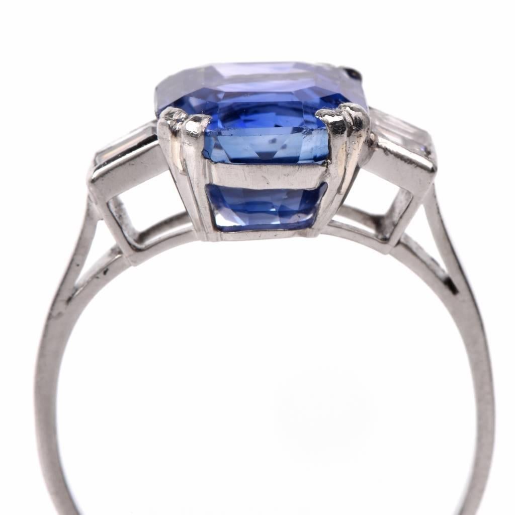 Art Deco French Natural Ceylon Sapphire Diamond Platinum Ring In Excellent Condition In Miami, FL