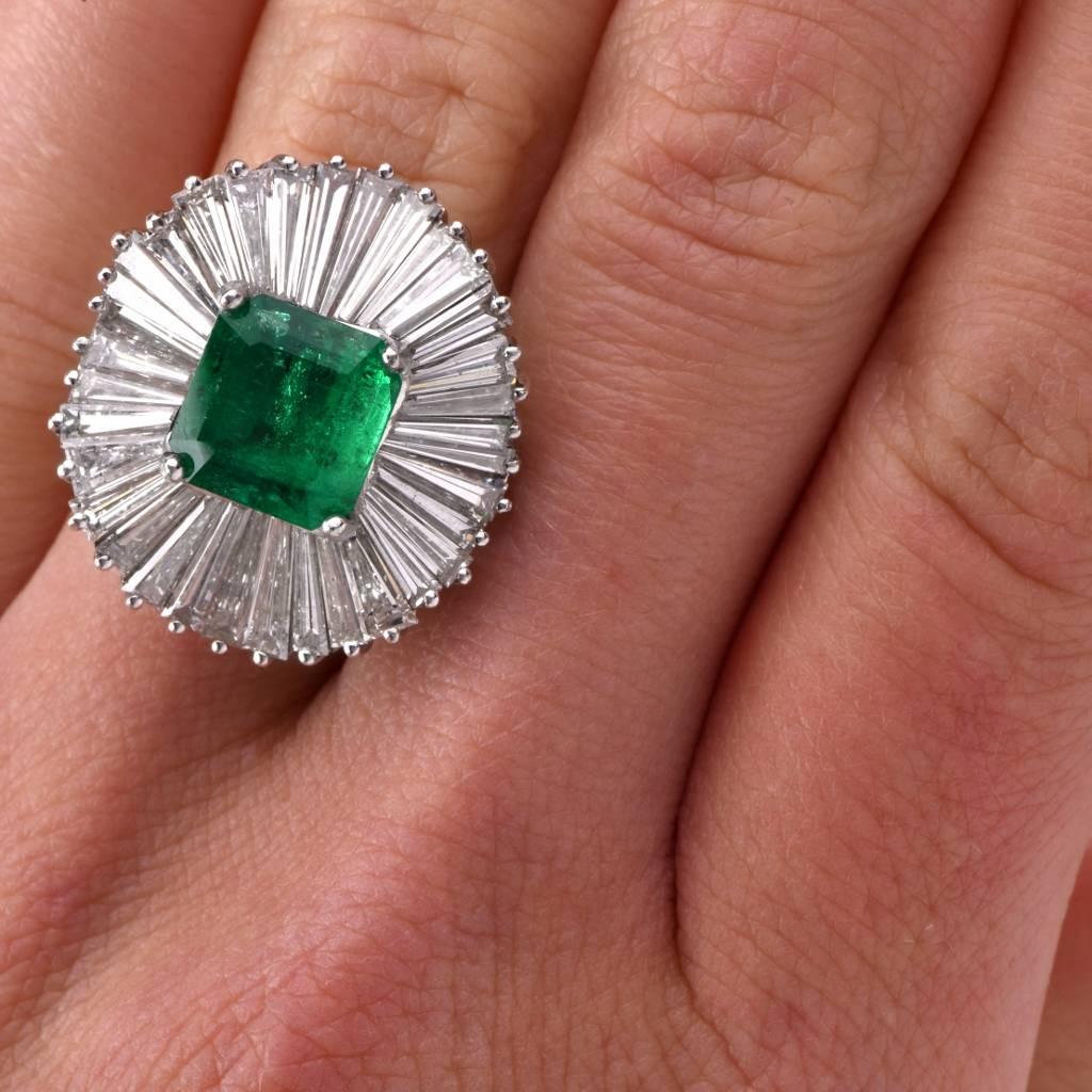 1960s Colombian Emerald Diamond Platinum Ballerina Ring 2